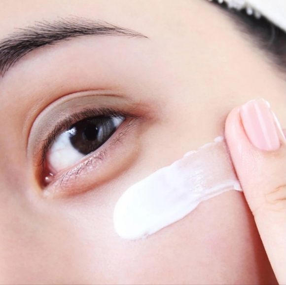 M-61 Powerful Skincare Vitablast C 15% Eye Concentrate x 2  5ml / 0.1 oz - Picture 2 of 3